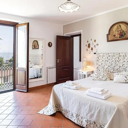 Dimora Rita Villa Acquavena